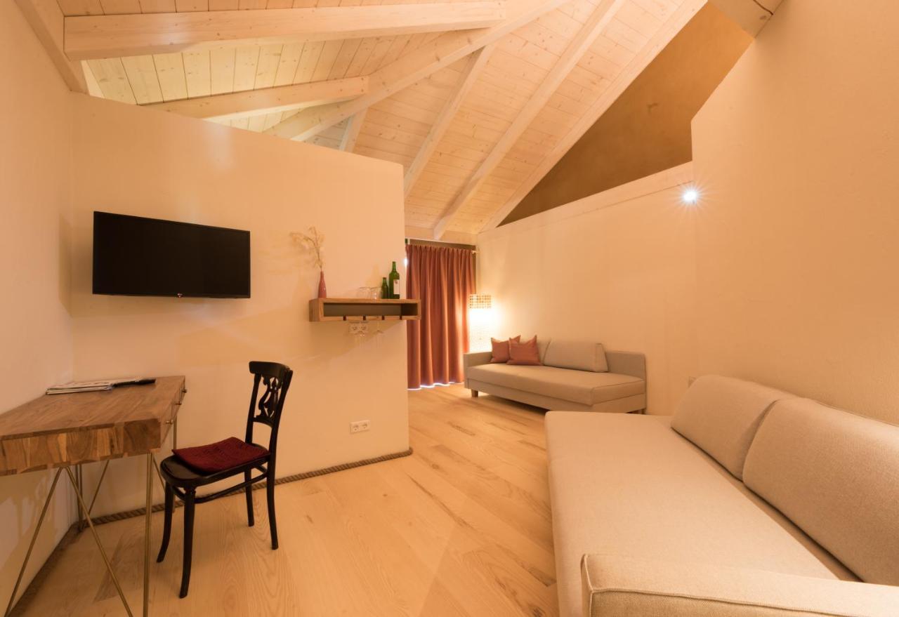 Weingut Georgium Bed & Breakfast Sankt Georgen am Langsee Bagian luar foto