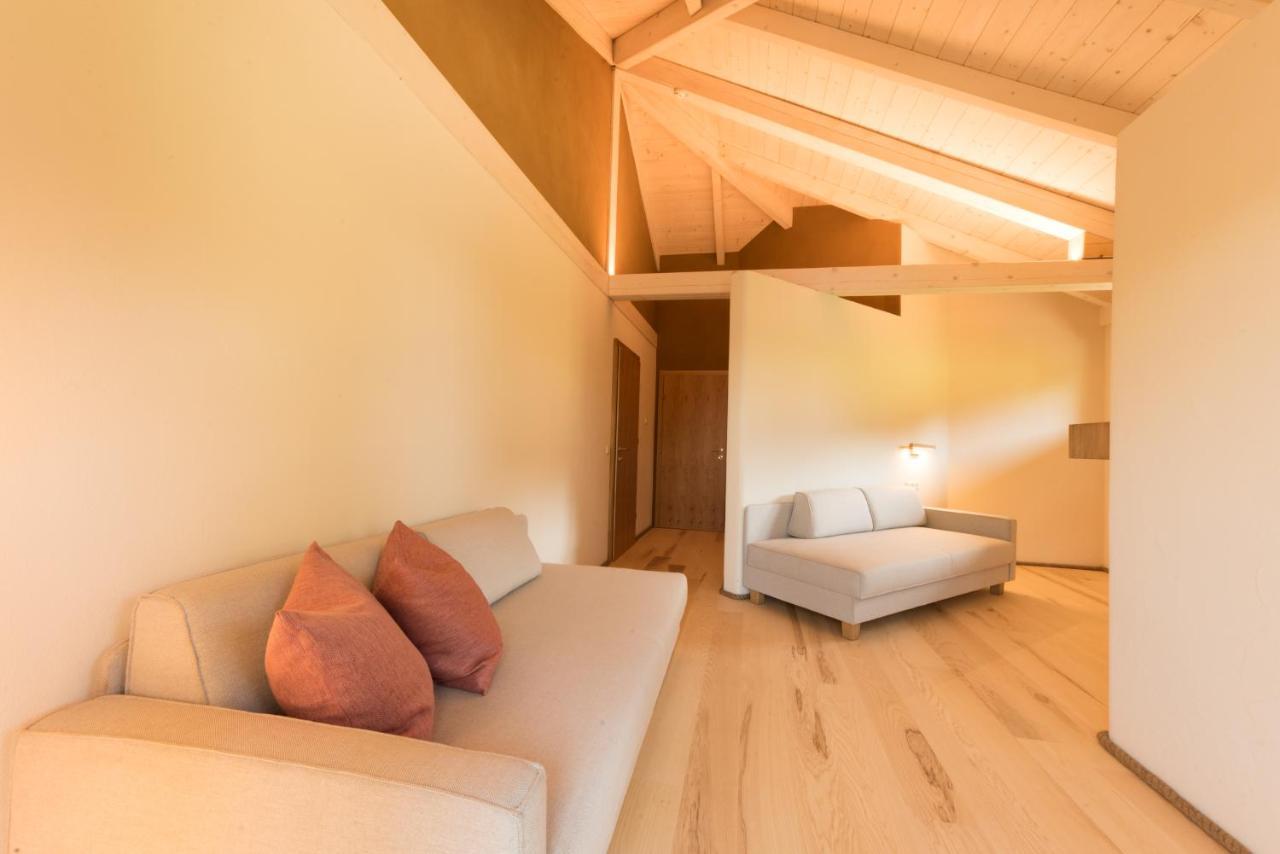 Weingut Georgium Bed & Breakfast Sankt Georgen am Langsee Bagian luar foto