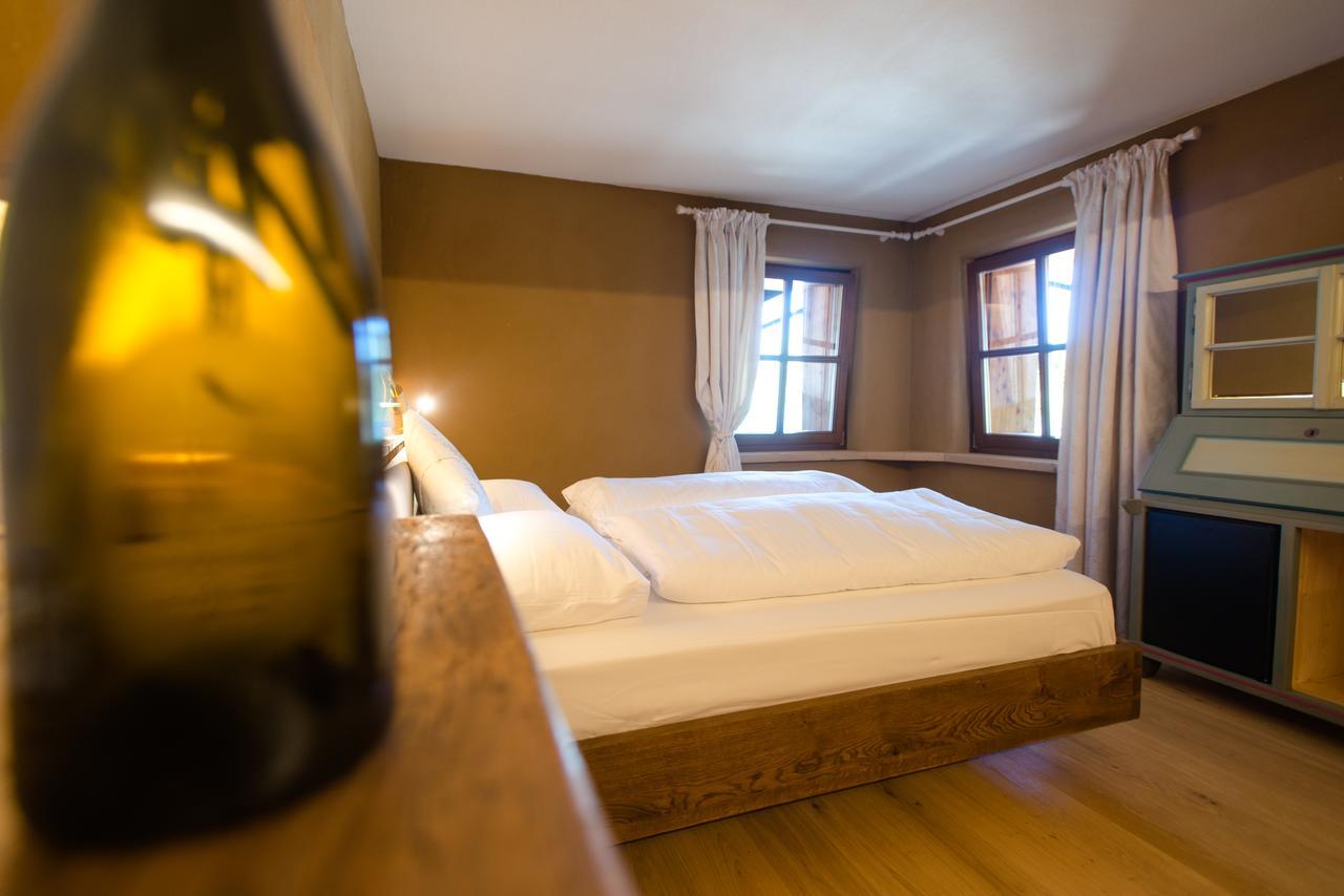 Weingut Georgium Bed & Breakfast Sankt Georgen am Langsee Bagian luar foto